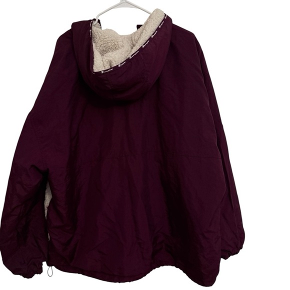 Champion Maroon and Cream Windbreaker - Picture 9 of 9